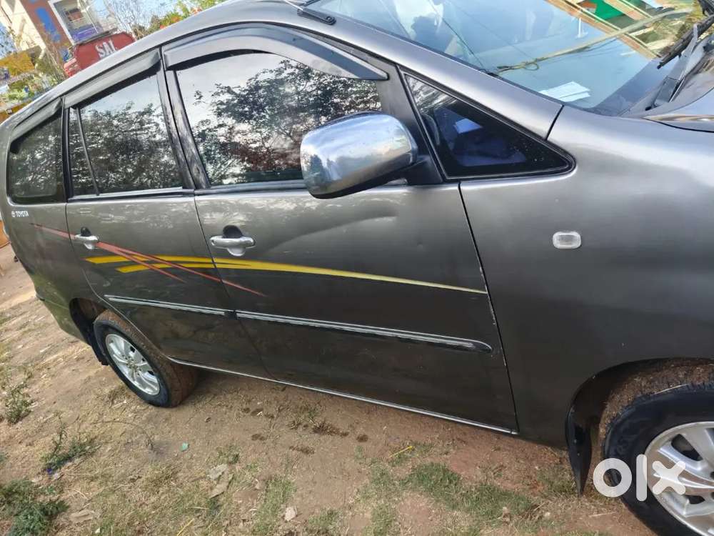 Toyota Innova 2009