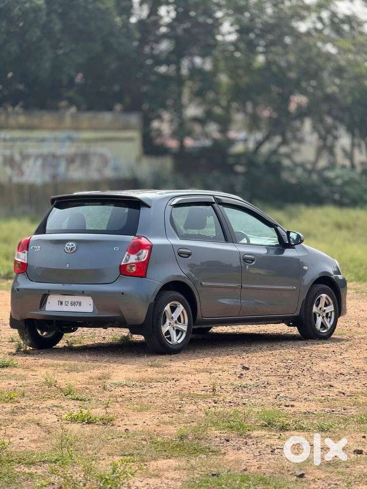 Toyota Etios Liva 2013-2014 G, 2013, Petrol
