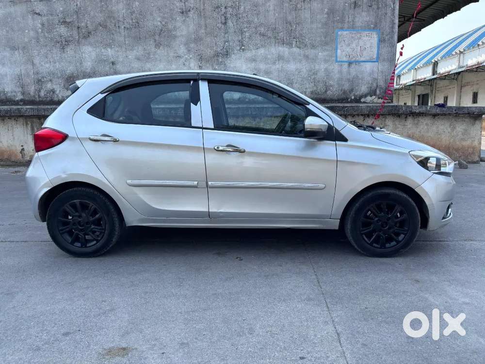 Tata Tiago 2016 Petrol Well Maintained