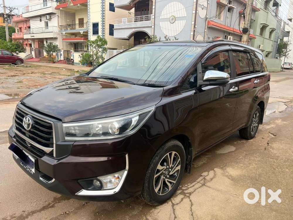 Innova Crysta 2.4 Gx At