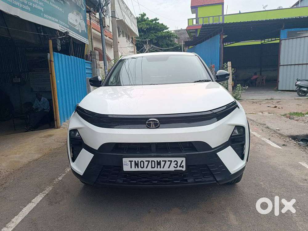 Tata Nexon Smart 1.2 Revotron Petrol 5 Mt, 2025, Petrol