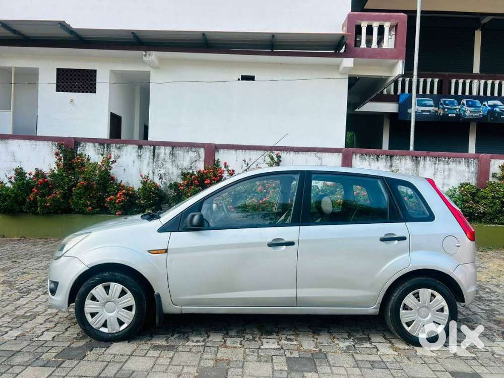 Ford Figo 2010-2012 Petrol Zxi, 2011, Petrol