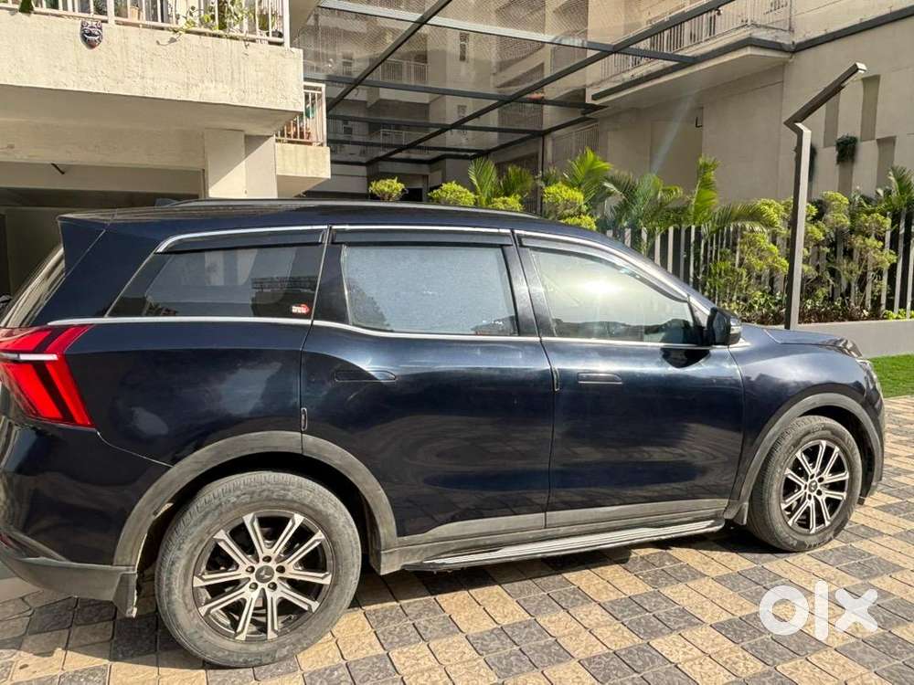 Mahindra Xuv700 2022 Diesel Well Maintained