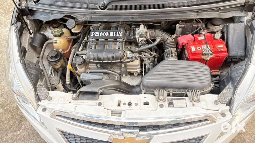 Chevrolet Beat Petrol 2014