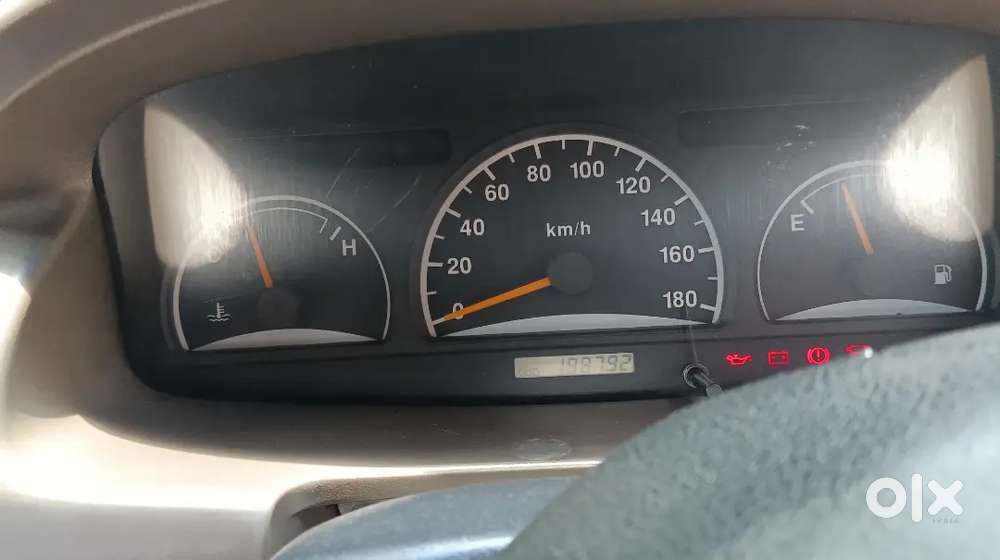 Good Conditions ,centre Ac, Tyre 90% ,   Asking Price 270000