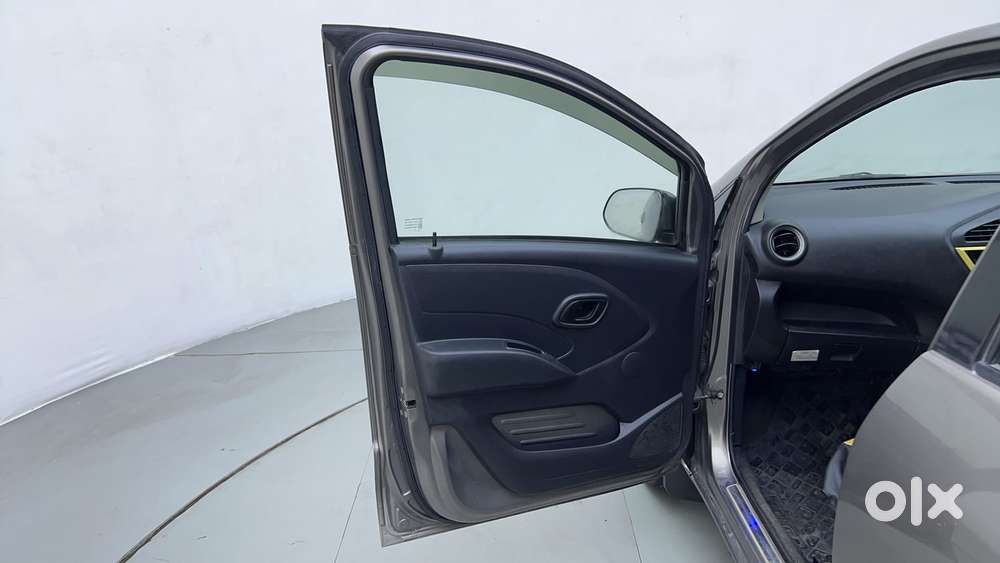 Datsun Redigo Gold Limited Edition, 2017, Petrol