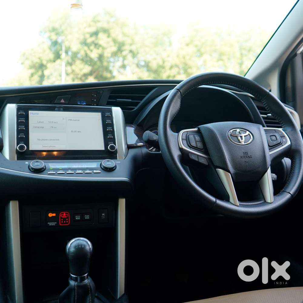 Toyota Innova Crysta 2.4 Z 7 Str, 2025, Diesel