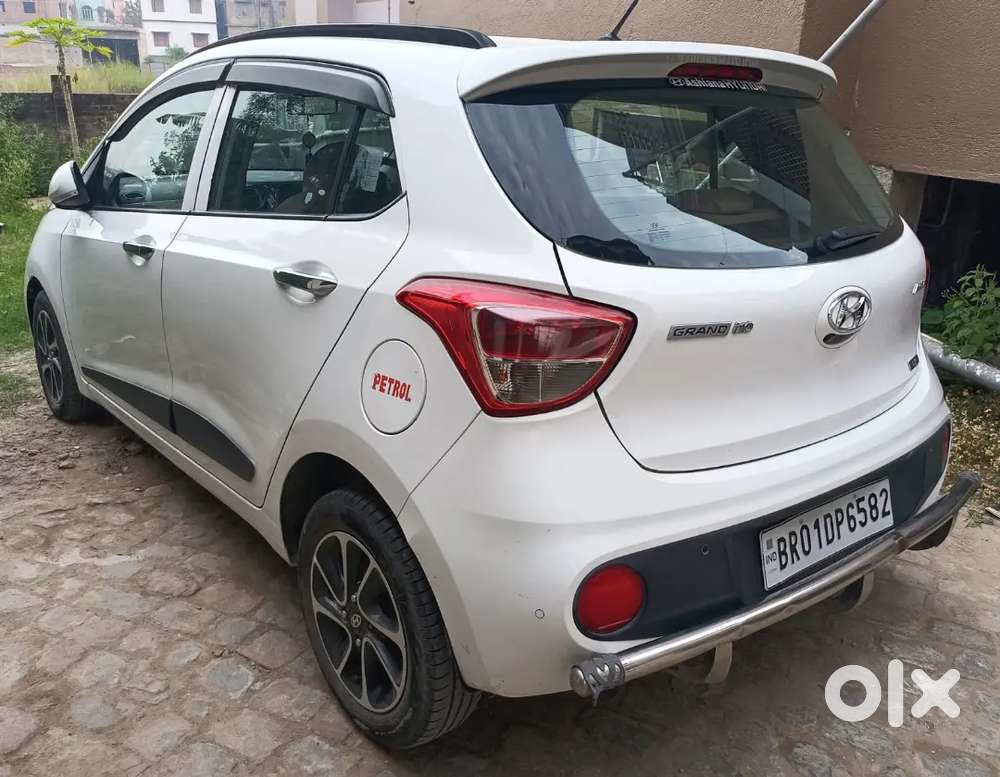 Hyundai Grand I10 2018 Top Model Push Button Start