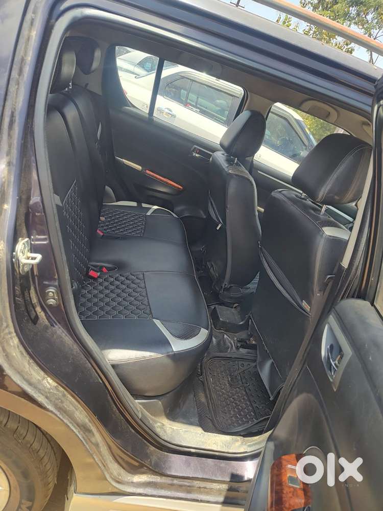 Maruti Suzuki Swift Zxi, 2015, Petrol