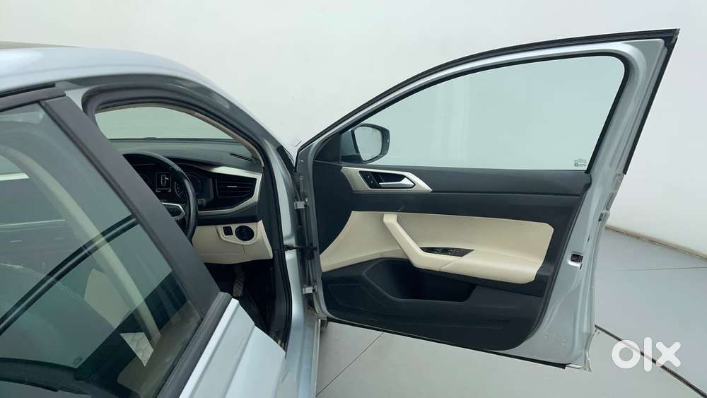 Volkswagen Virtus Highline Plus 1.0 Tsi At, 2022, Petrol