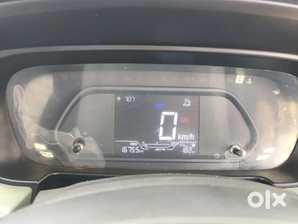 Tata Punch 2024 Petrol 16860 Km Driven