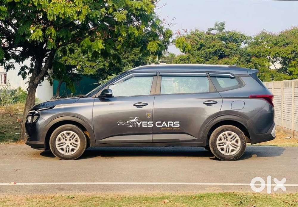 Kia Carens 1.4 Prestige 7 Str, 2023, Petrol