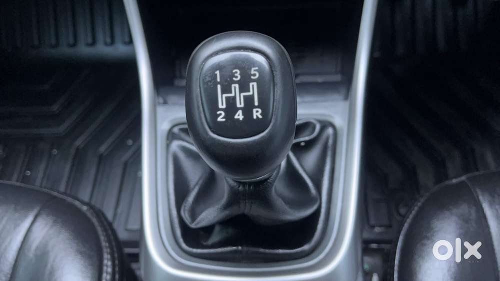 Tata Altroz Xz Plus (s), 2024, Petrol