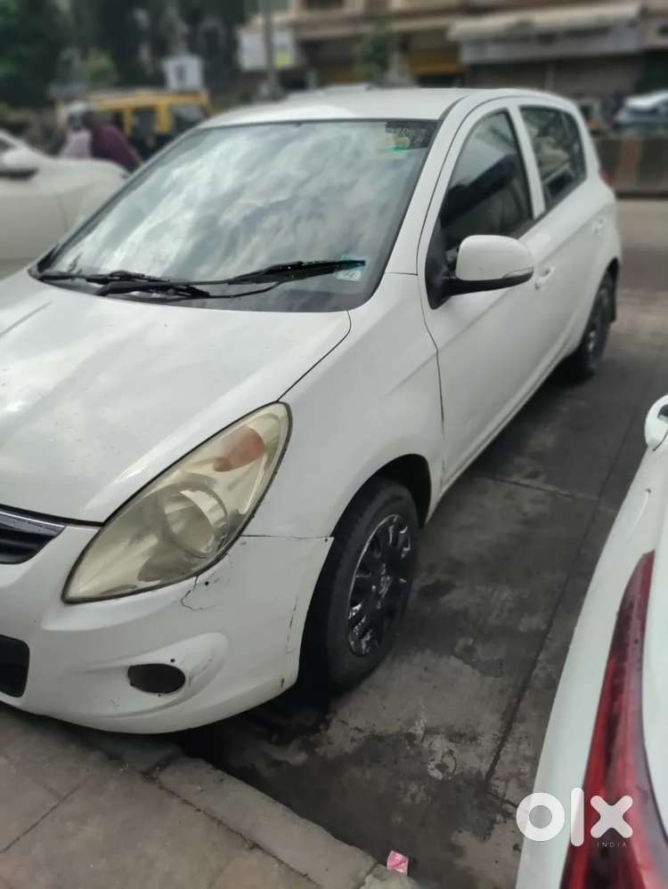 Hyundai I20 Sportz 1.2 Bs-iv, 2010, Petrol