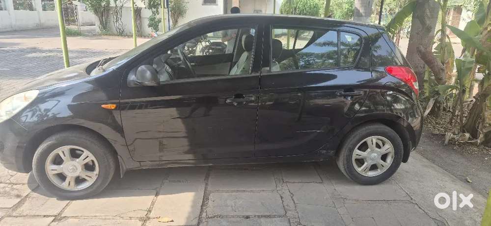 Hyundai I20 2009 Petrol Well Maintained