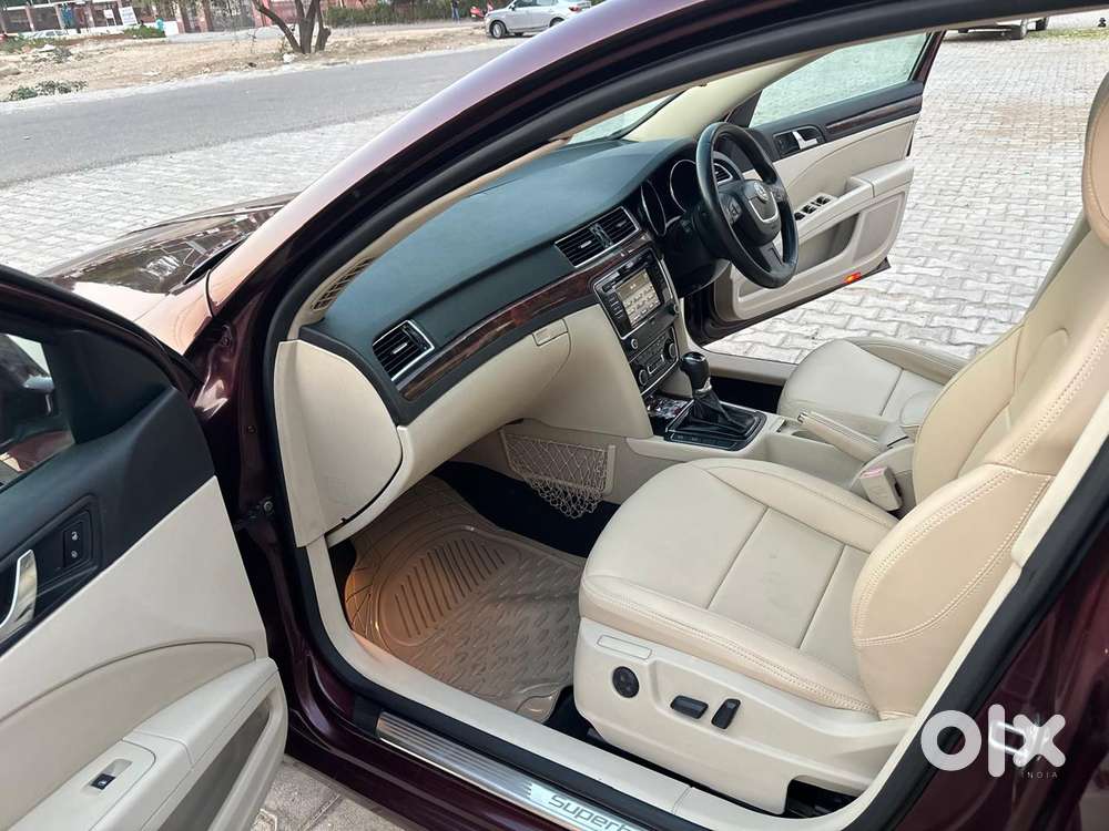 Skoda Superb, 2014, Petrol