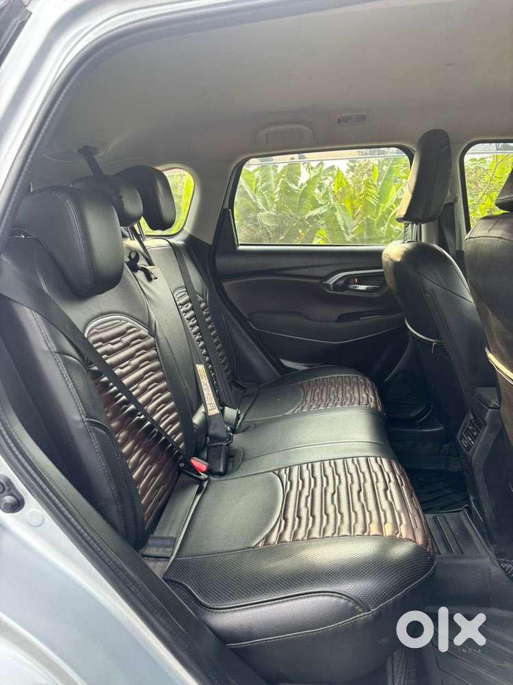 Maruti Suzuki Grand Vitara 1.5 Sigma Smart Hybrid, 2023, Petrol