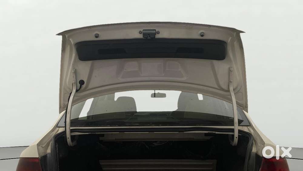 Volkswagen Vento 2013-2015 Konekt Diesel Highline, 2014, Diesel