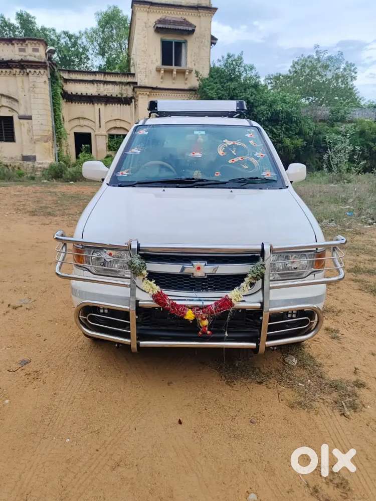 Chevrolet Tavera Neo 2015