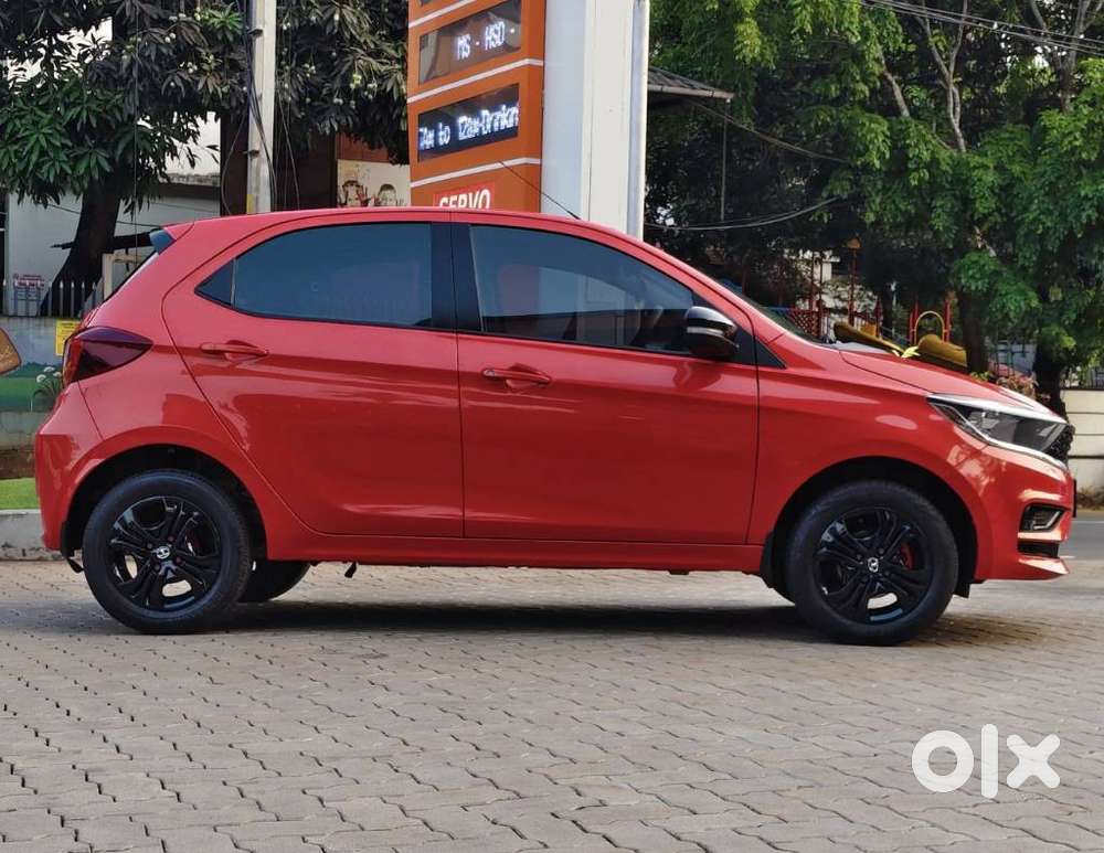 Tata Tiago 1.05 Revotorq Xt, 2023, Petrol