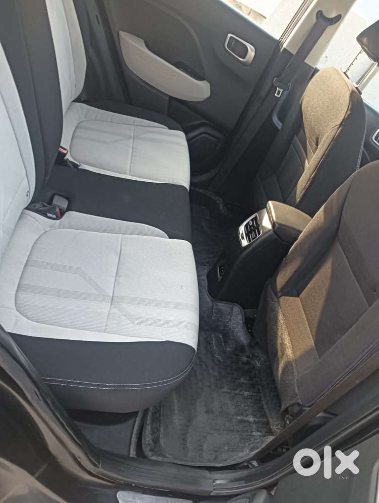 Hyundai Venue 1.2 S (o), 2023, Petrol