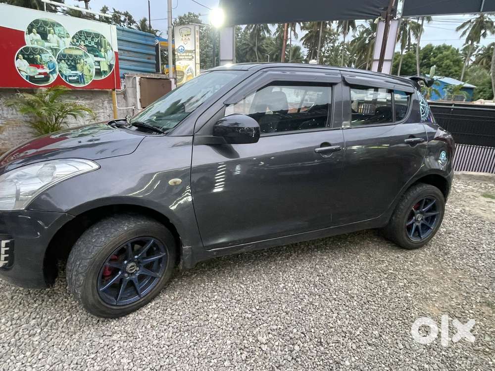 Maruti Suzuki Swift Lxi Option, 2015, Petrol