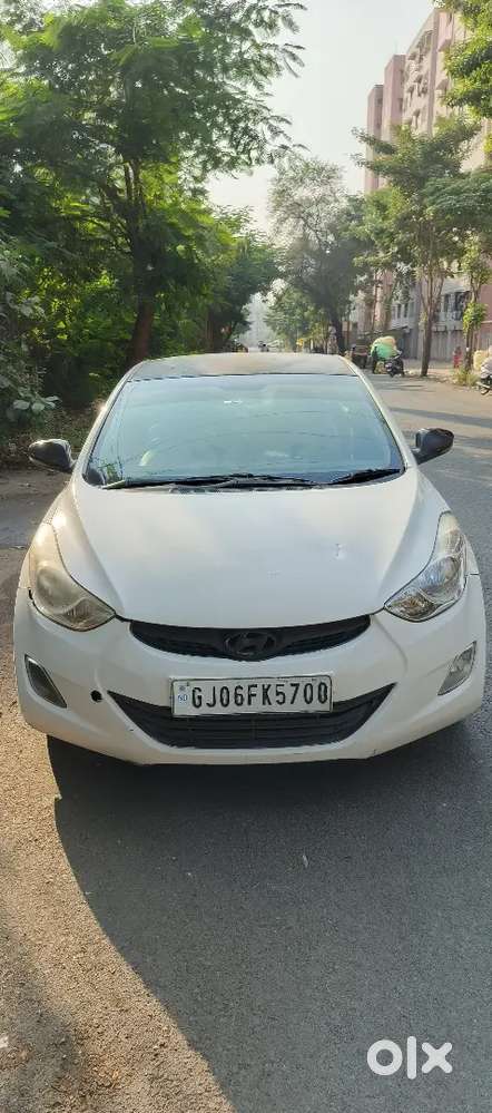 Hyundai New Elantra 2012
