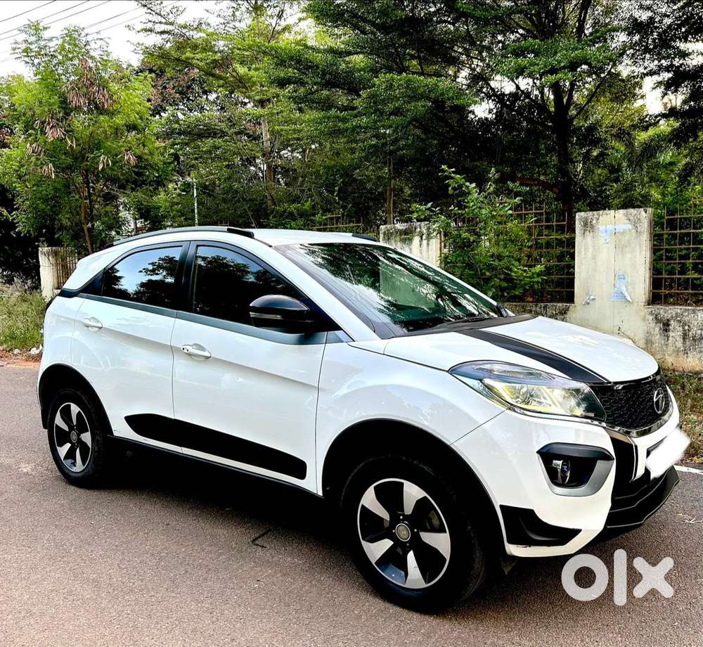 Tata Nexon 1.5 Revotorq Xma Plus (s) Amt, 2019, Diesel