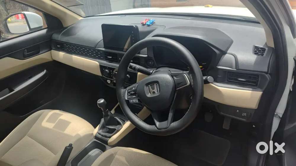 Honda Amaze 1.2 V I-vtec 2025 Mt