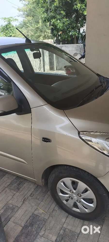 Hyundai I10 2011 Petrol 64112 Km Driven