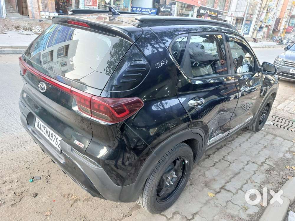 Kia Sonet Petrol 2020