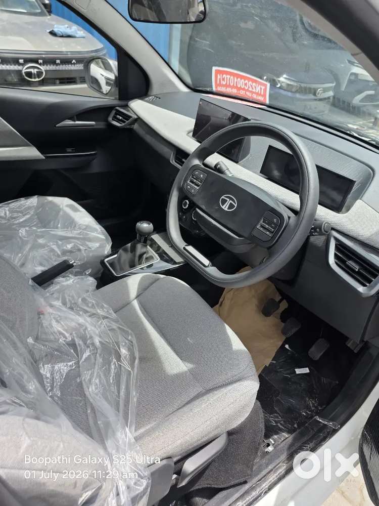 Tata Tiago Petrol Manual 2026