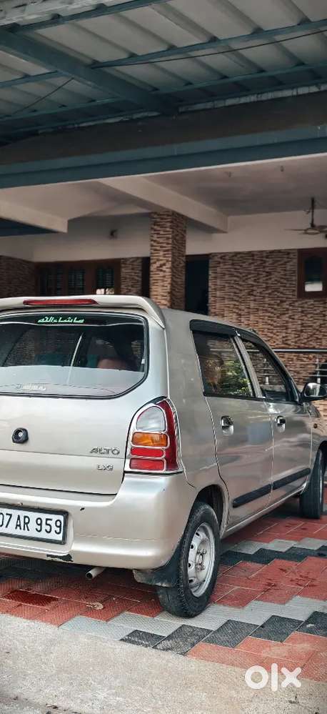 Maruti Suzuki Alto 2004 Petrol Well Maintained