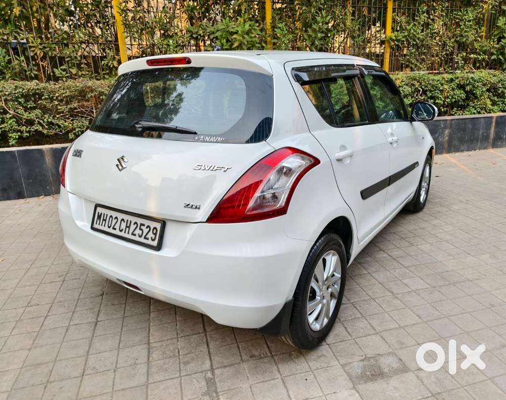 Maruti Suzuki Swift Zdi Plus, 2012, Diesel