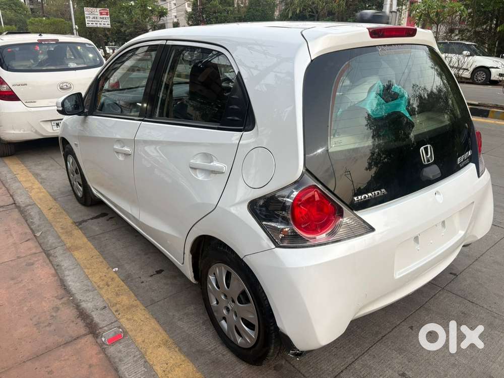 Honda Brio Petrol 2015 Car