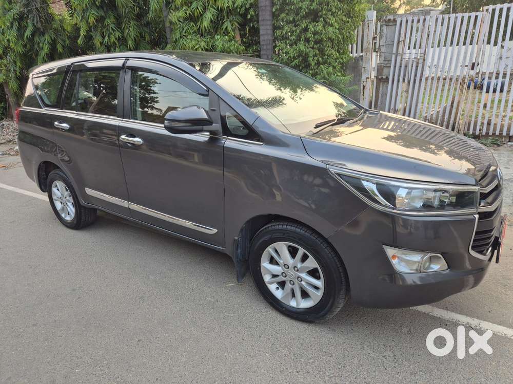 Toyota Innova Crysta [2020-ongoing] 2.4 Gx 8 Str, 2020, Diesel
