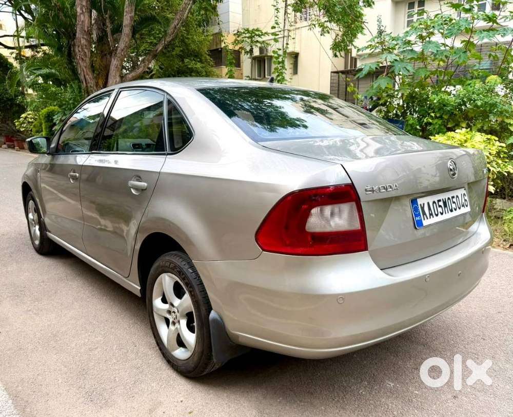 Skoda Rapid 1.5 Tdi Ambition Plus, 2014, Diesel