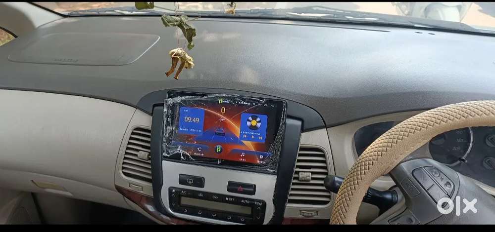 Toyota Innova 2.5 V 2013
