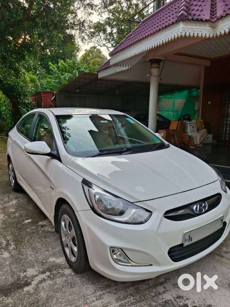 Hyundai Verna For Sale