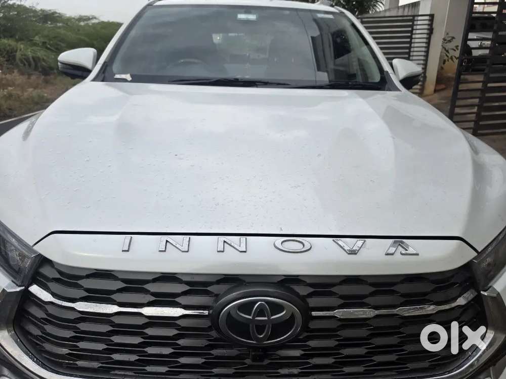 Toyota Innova Hycross 2024 Gx (0) 8 Str