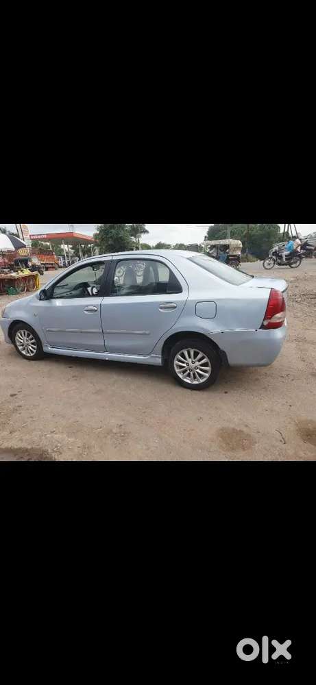 Toyota Etios Vx D 2012
