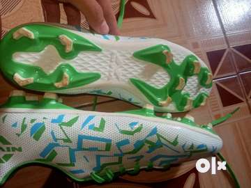 Olx football boots online