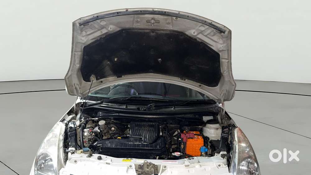 Maruti Suzuki Swift Lxi Optional-o, 2015, Cng & Hybrids