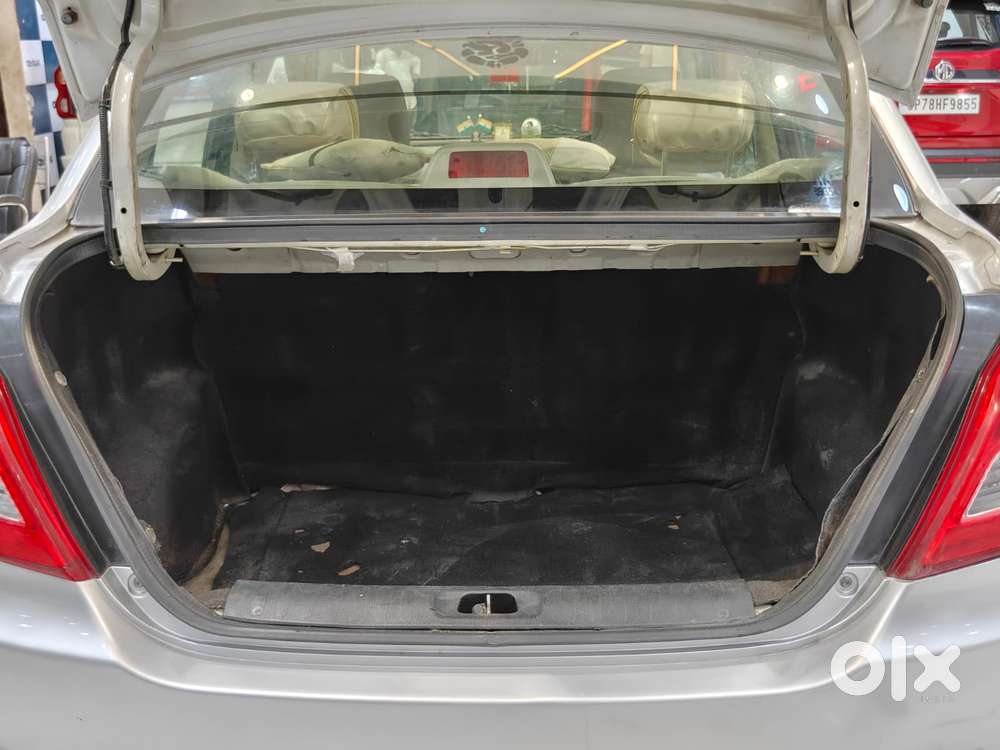 Maruti Suzuki Swift Dzire Vdi, 2015, Diesel