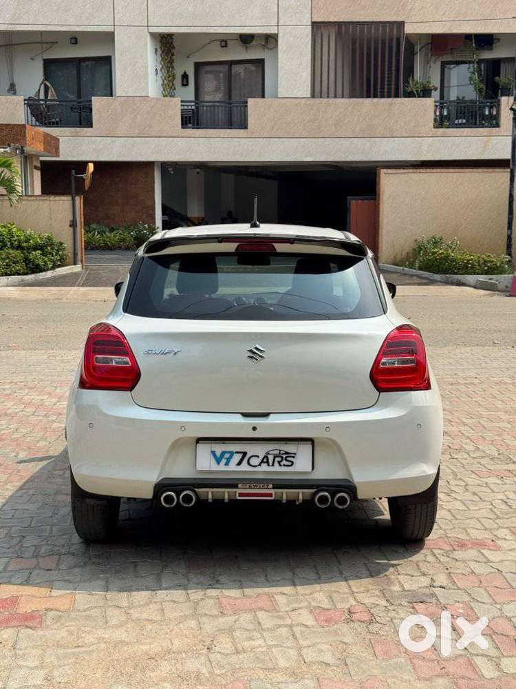 Maruti Suzuki Swift 1.2 Vxi (o), 2023, Petrol