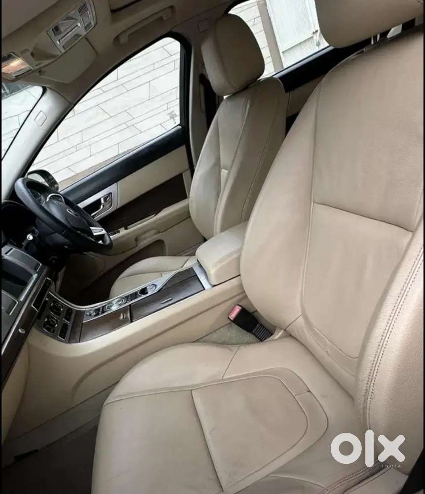 Jaguar Xf 2014 Diesel 63000 Km Driven