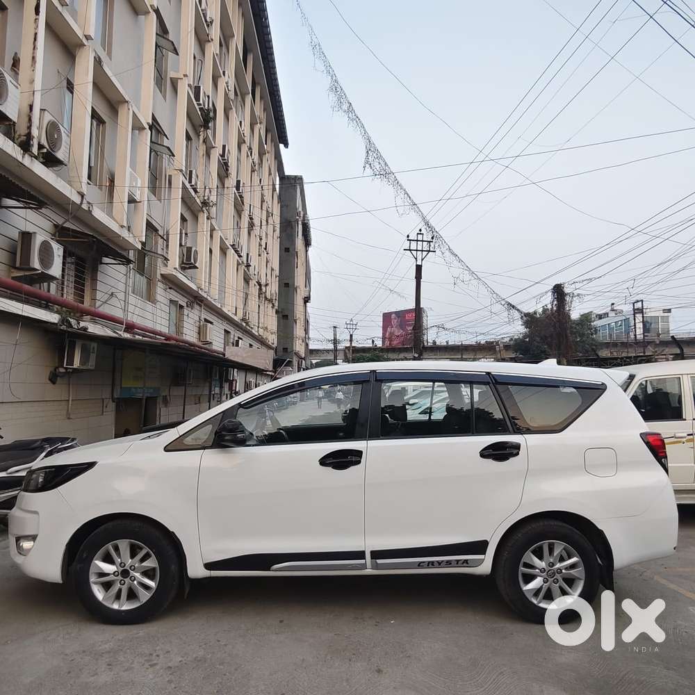 Toyota Innova Crysta 2.4 G Mt 8s, 2019, Diesel