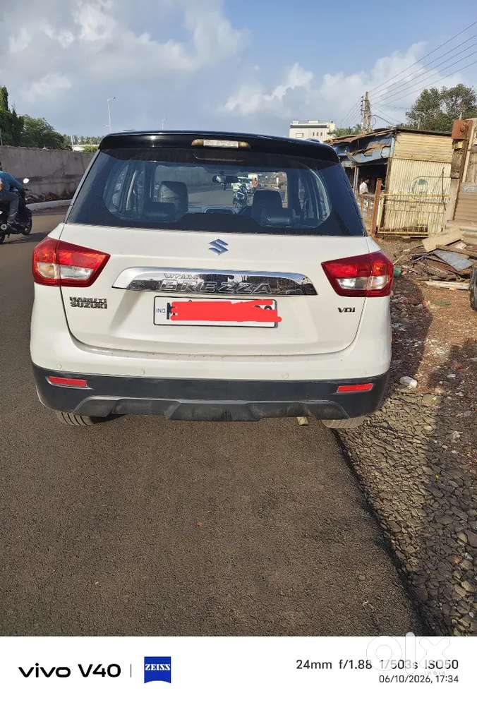 Maruti Suzuki Brezza 2016 Diesel Well Maintained
