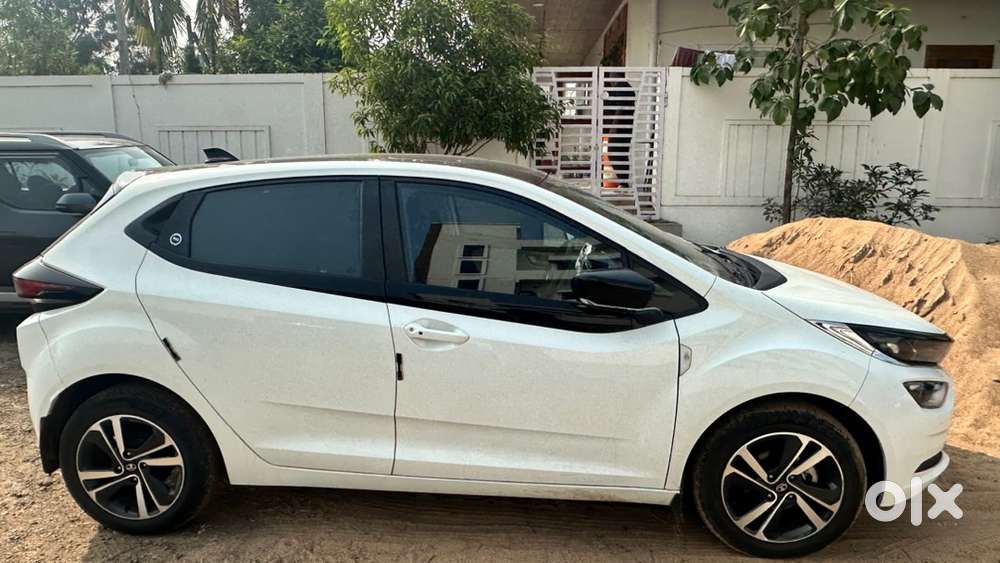 Tata Altroz 2023 Petrol 17500 Km Driven