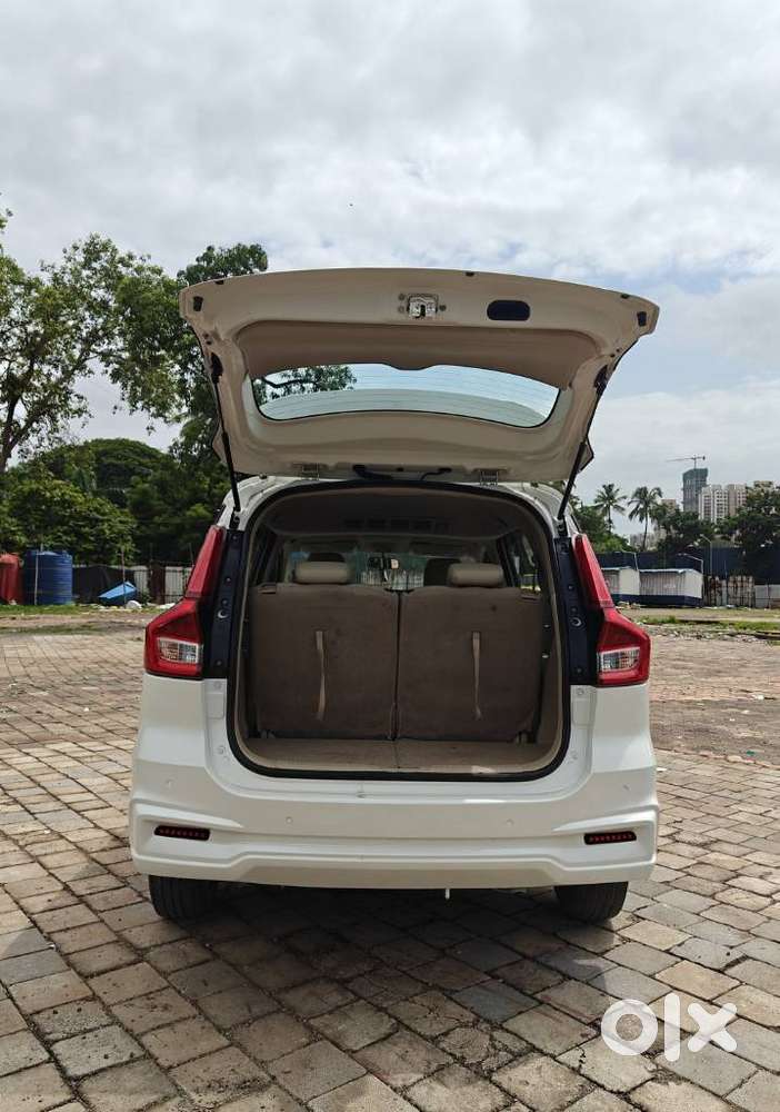 Maruti Suzuki Ertiga 1.5 Zxi Plus Shvs, 2022, Petrol